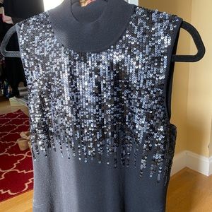Sleeveless black sequenced jones New York top size medium.